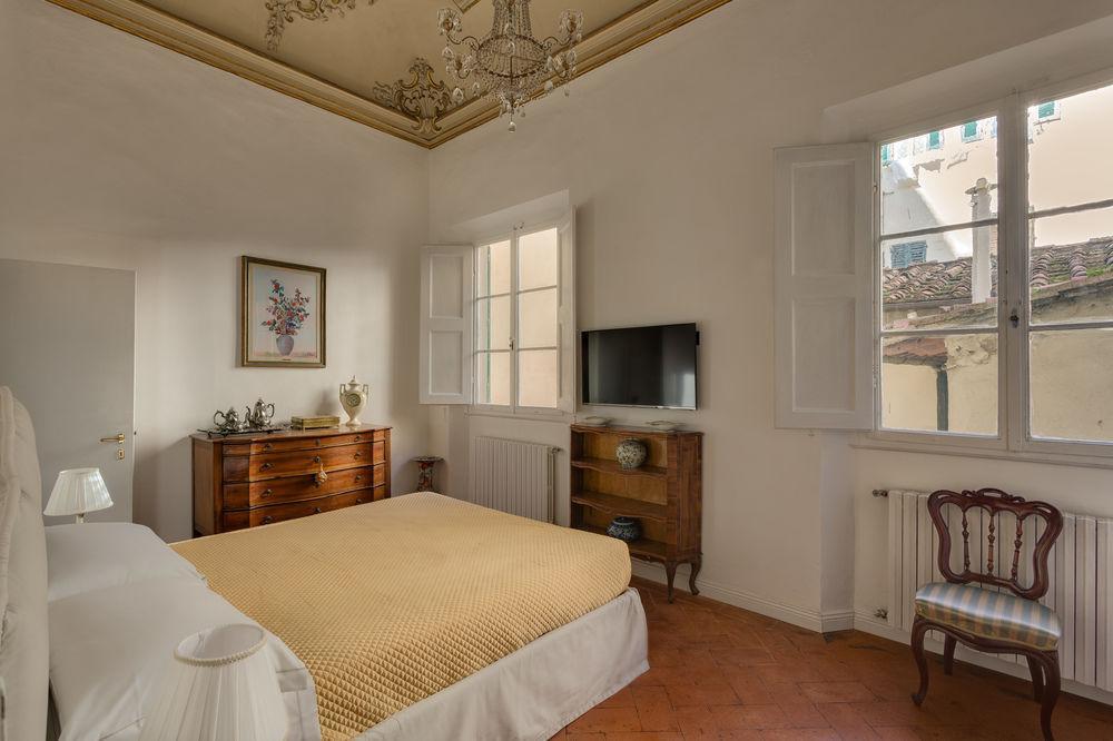 Residenza D'Epoca Borgo Albizi Florença Exterior foto